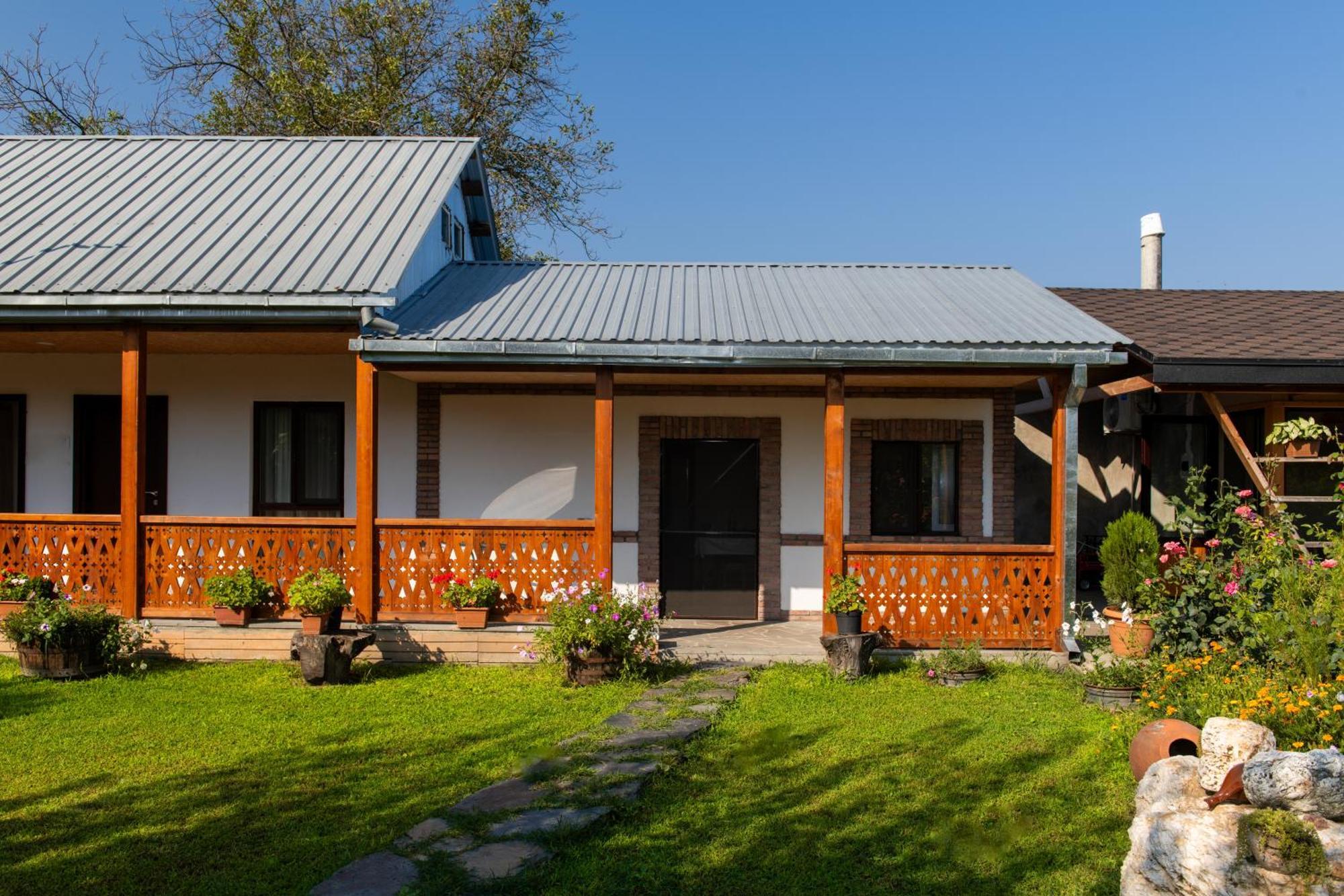 Alvani Inn K'vemo Alvani 외부 사진
